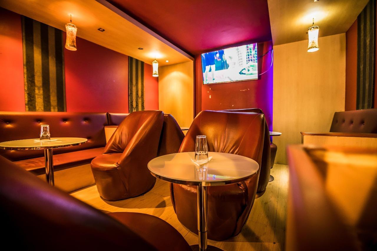 Airport View Plaza Hotel ナイロビ エクステリア 写真